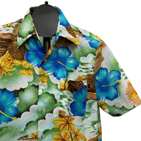 Vintage 1970s Hawaiian Tiki Print Button Down Board Shirt / Men's Medium - Picture 2 of 7